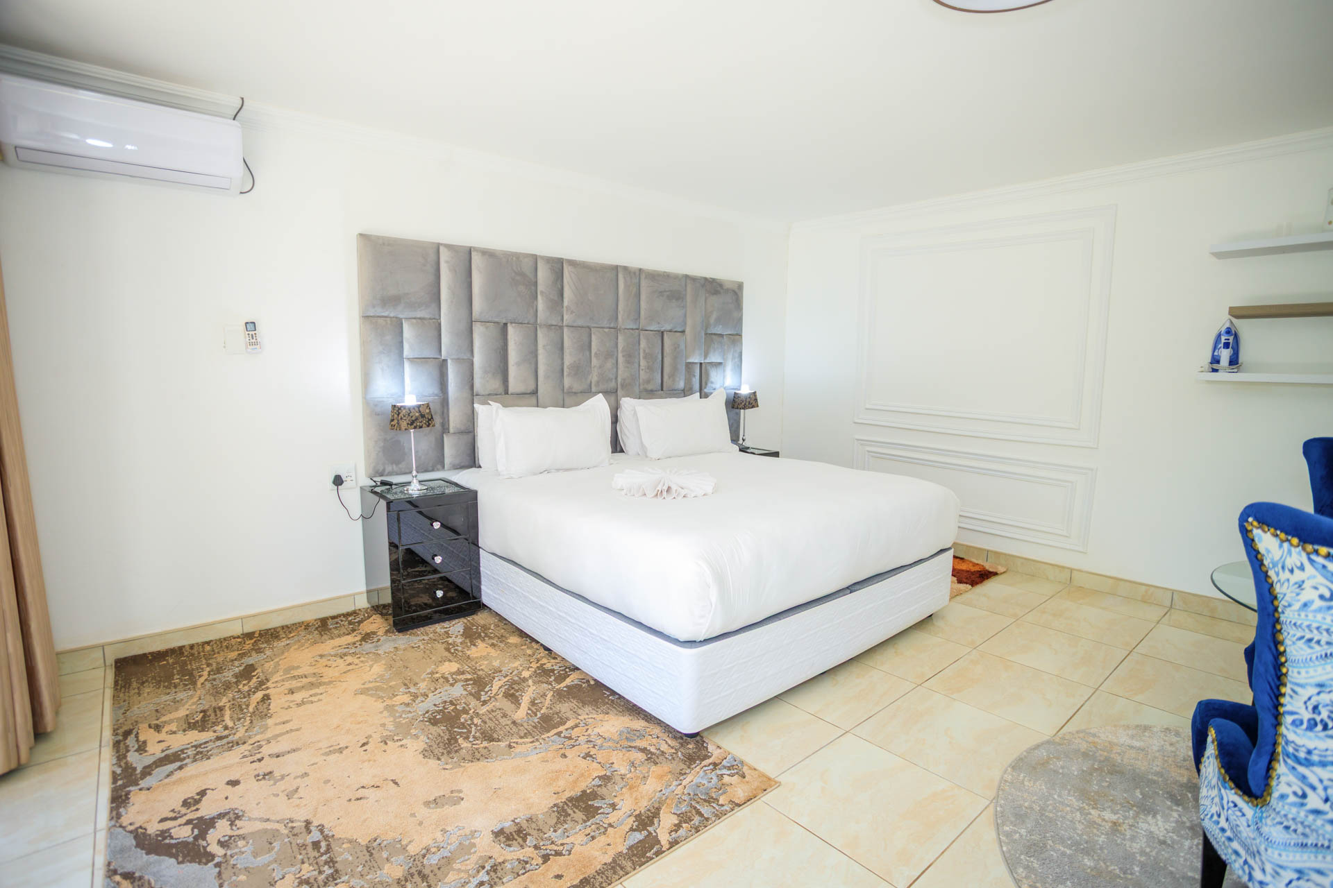 Deluxe Executive Suite interior showing elegant furnishings and indoor bathtub